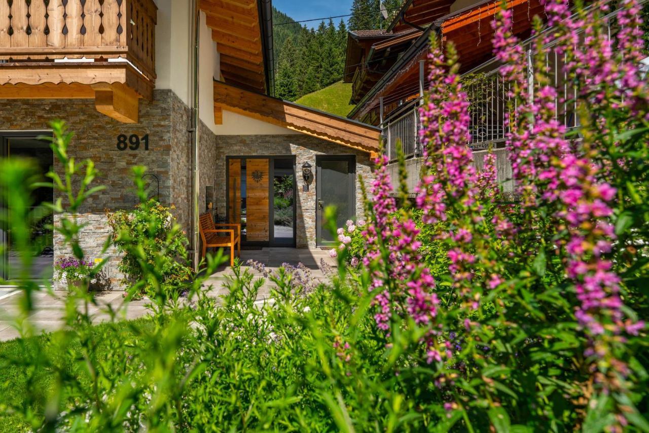 Chalet Alpendomizil Ahorn Mayrhofen Ngoại thất bức ảnh